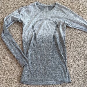 Lululemon run swift Gray Women's Top